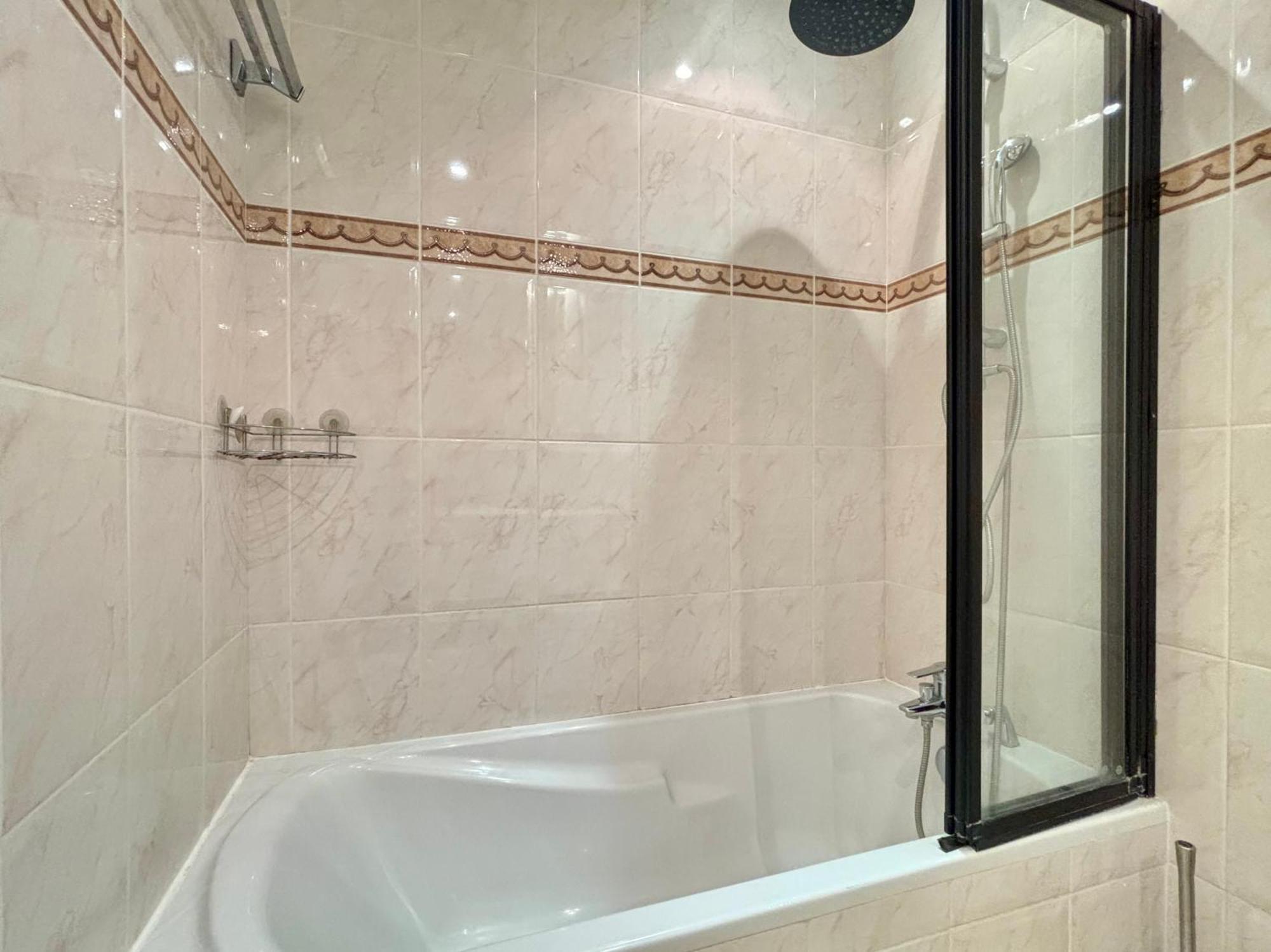 Somptueux 3 Pieces Vue Sur Piscine Villa Mandelieu Eksteriør bilde